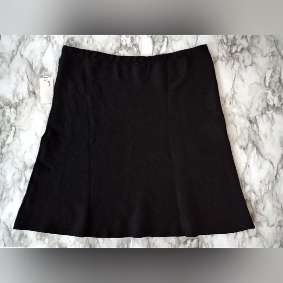 NWT Luna Black Faux Wool Skirt With Beaded Embellishments Size 2X - Picture 3 of 10